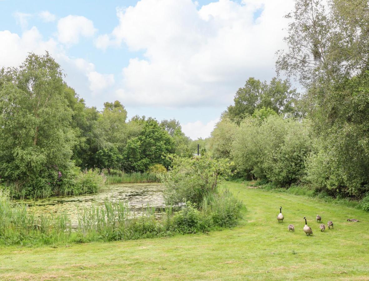 Brimstone Villa NWI Eksteriør billede